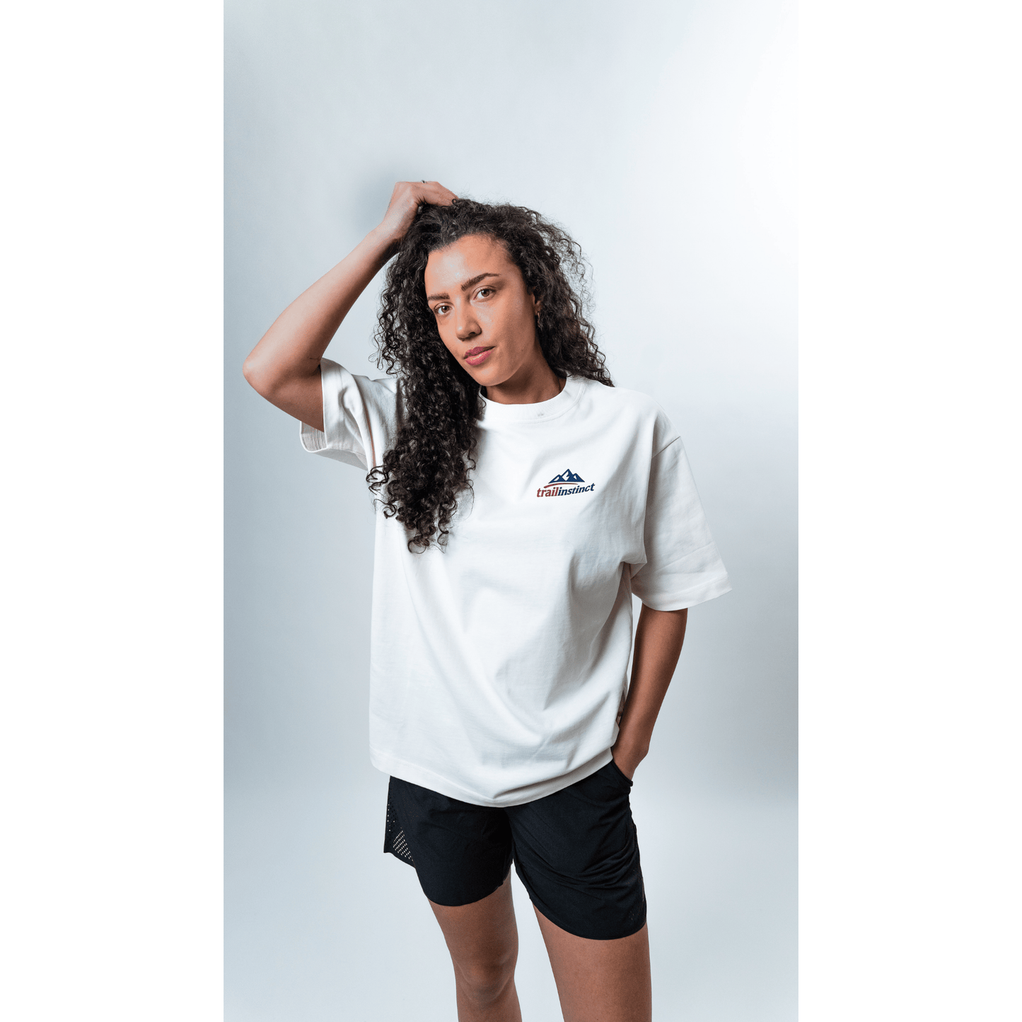 signature front tee cream