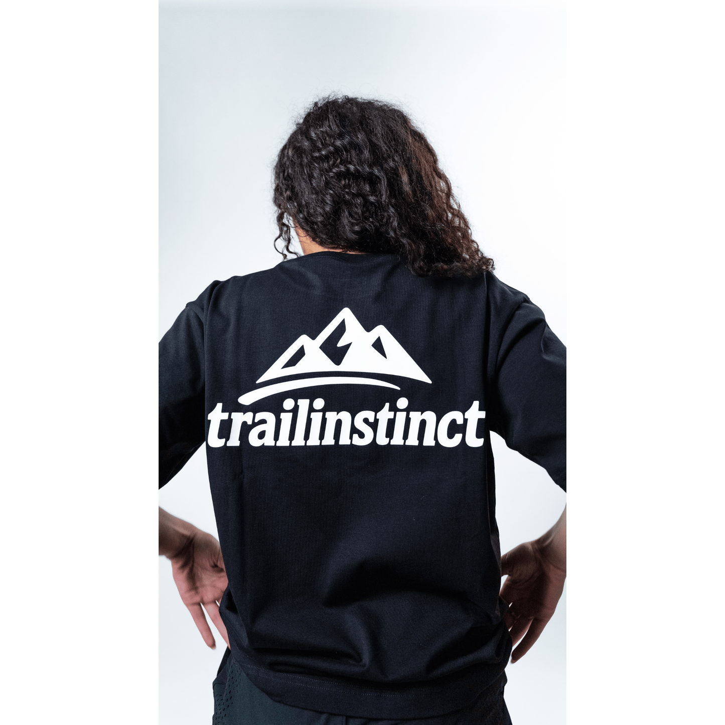 signature back tee JP black