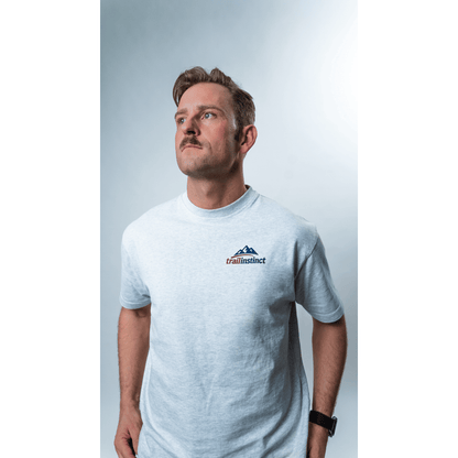 signature front tee grey